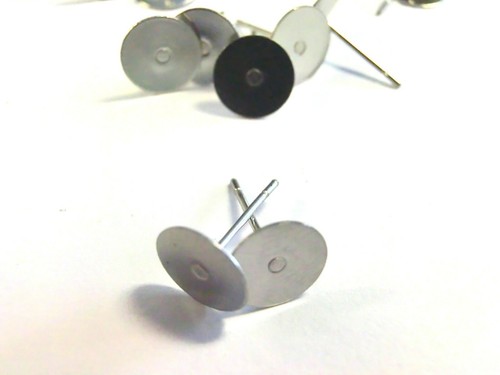 Ohrstecker chirurgischer
