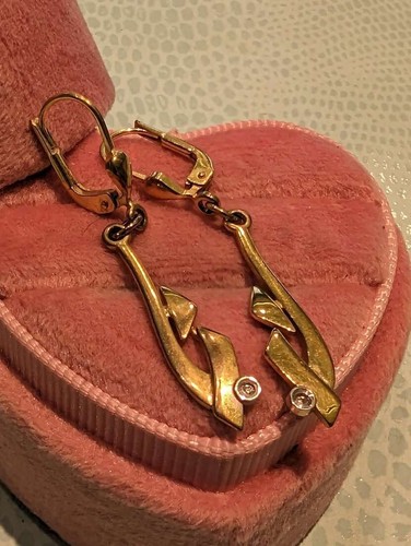Earrings 333 yellow gold
