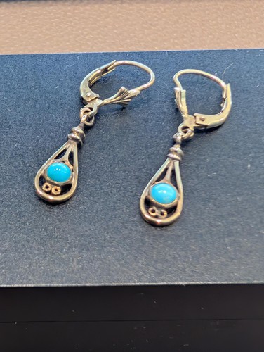 Company earrings yellow - company, fb